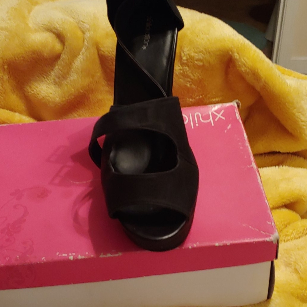 Wedges - Picture 2 of 2